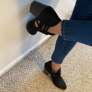 Fergalicious black strappy ankle boots. Size 8.